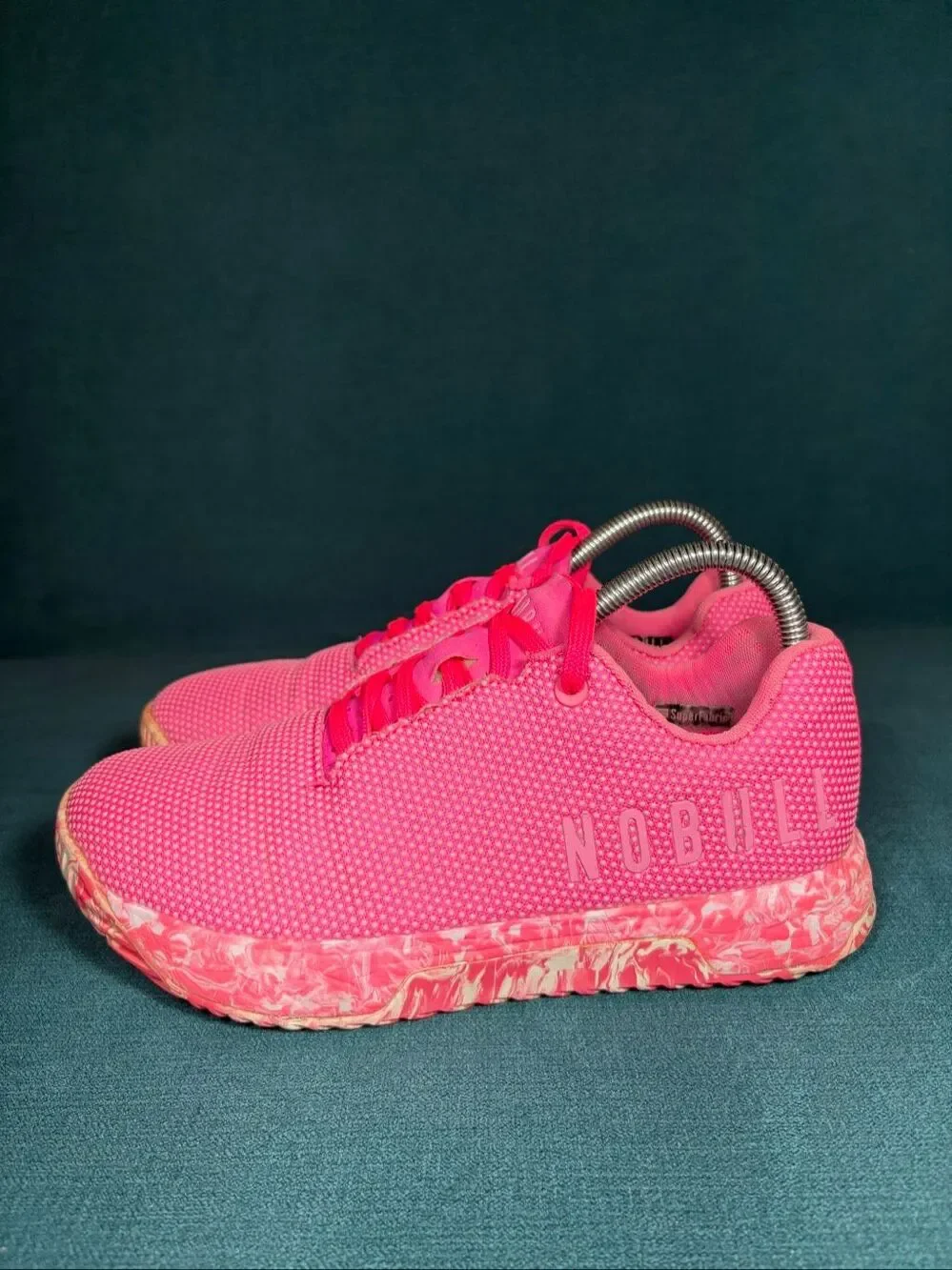 NOBULL Outwork Trainer Shoes Womens 8 Mens 6.5 Neon Pink Marble Sole Crossfit